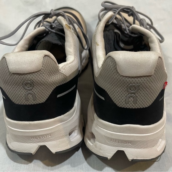 On RUNNING CLOUDVISTA GLACIER BLACK  Shoes WHITE and Gray - Picture 6 of 8